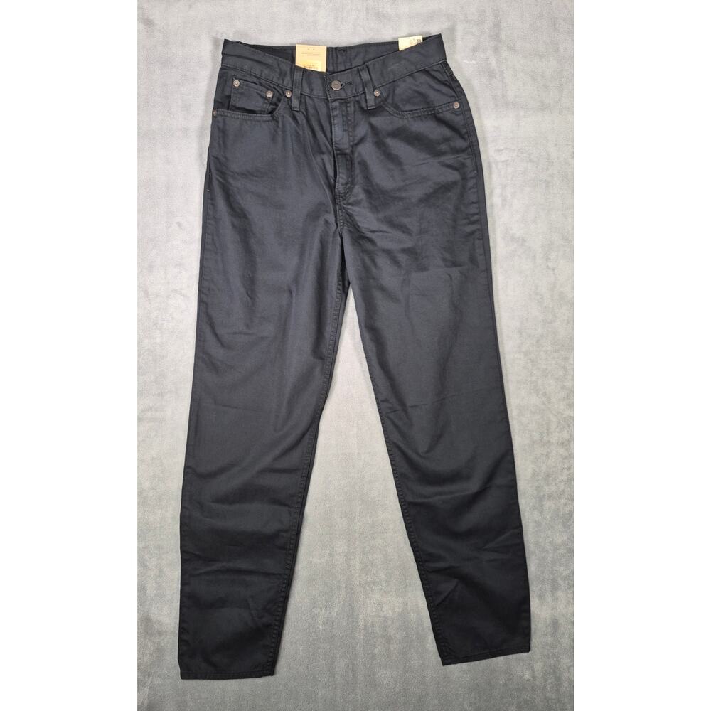 Levi’s High-Waisted Mom Jeans Women’s 29x30 Black Tapered Leg NWT